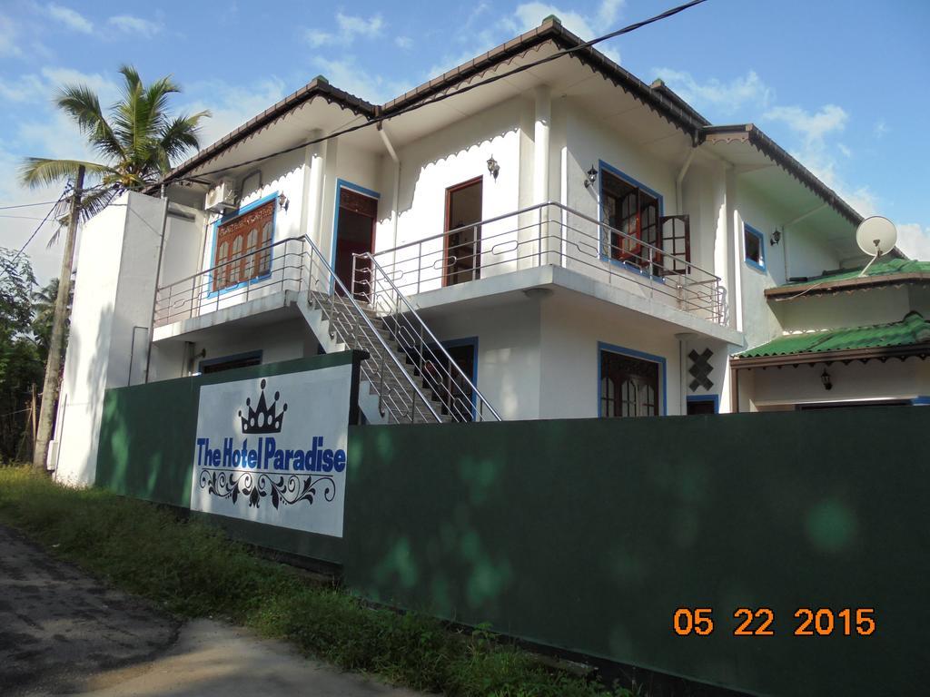 The Hotel Paradise Katunayaka Exterior photo